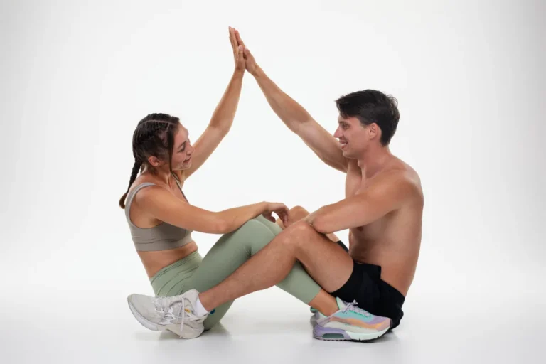 Zdrowa dieta na redukcję tkanki tłuszczowej, fit posiłek wspierający rzeźbę ciała, co jeść na spalanie tłuszczu, najlepsze produkty na formę na lato, dieta i trening dla szczupłej sylwetki.